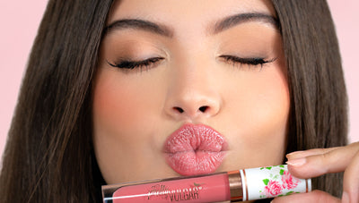 Makeup Artists' Top Lipstick Picks for Thin Lips